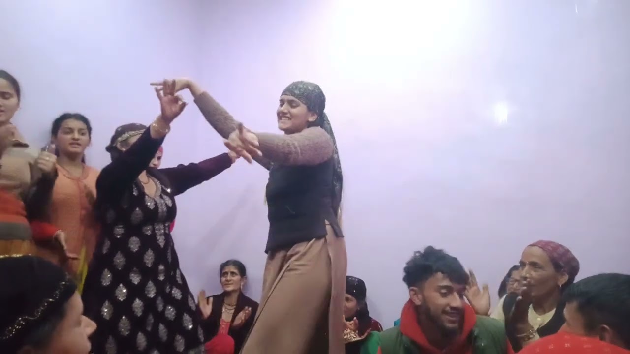 जय हिन्द प्यारा, ये देश हमारा...😍🤗🌺#pahadinatti #sirmouriculture #natti #pahadi #likeandsubscribe 
