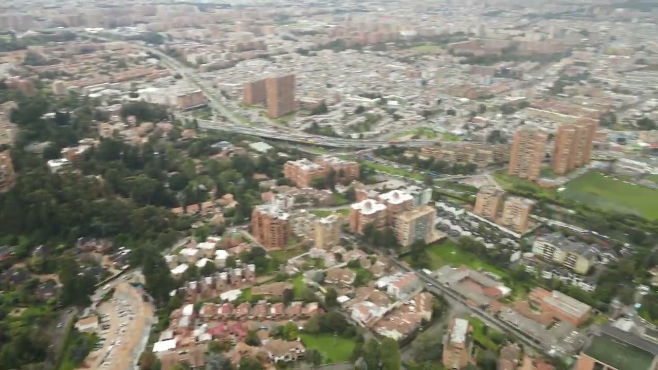 Explorando en Drone Colinas de Suba Bogota Colombia 4K