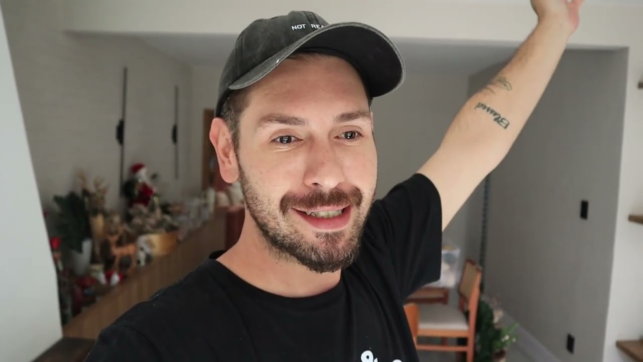ESTOU DE VOLTA!!!! SUMIDO POR MOTIVOS DE...