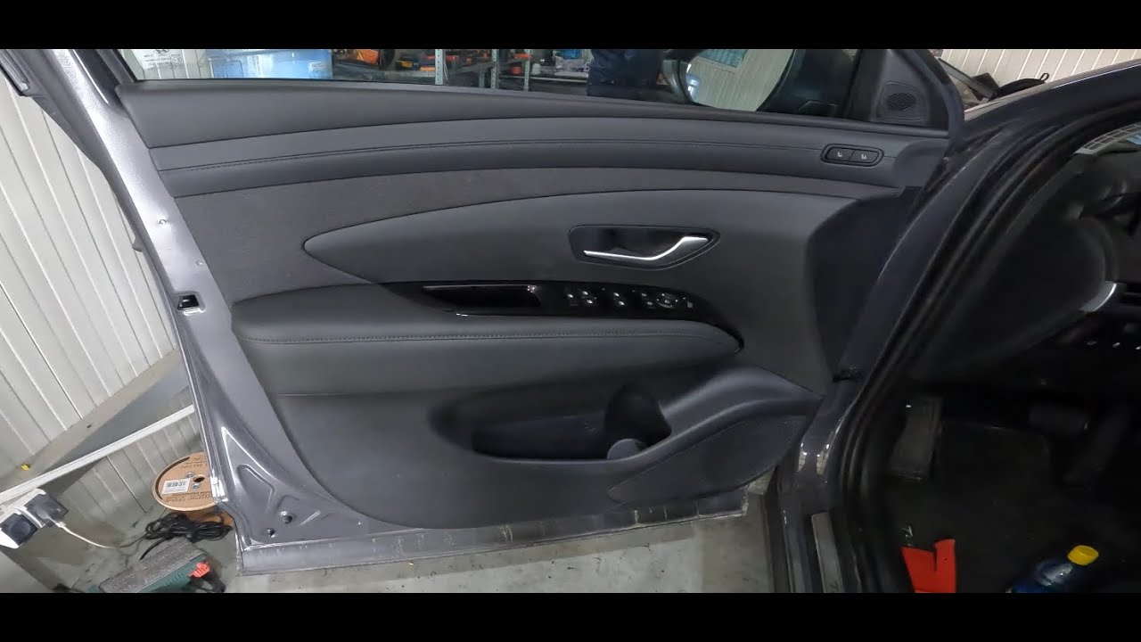 Hyundai Tucson IV Facelift 2024 How To Remove Door Panel / Door Panel Removal