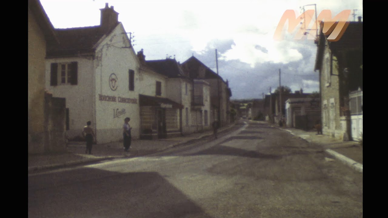 Corgoloin C&ocirc;te d'Or area Eastern France 1970s old cine film 274