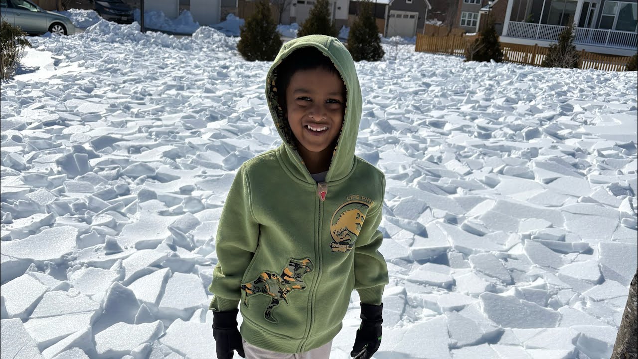 Neighbourhood snow