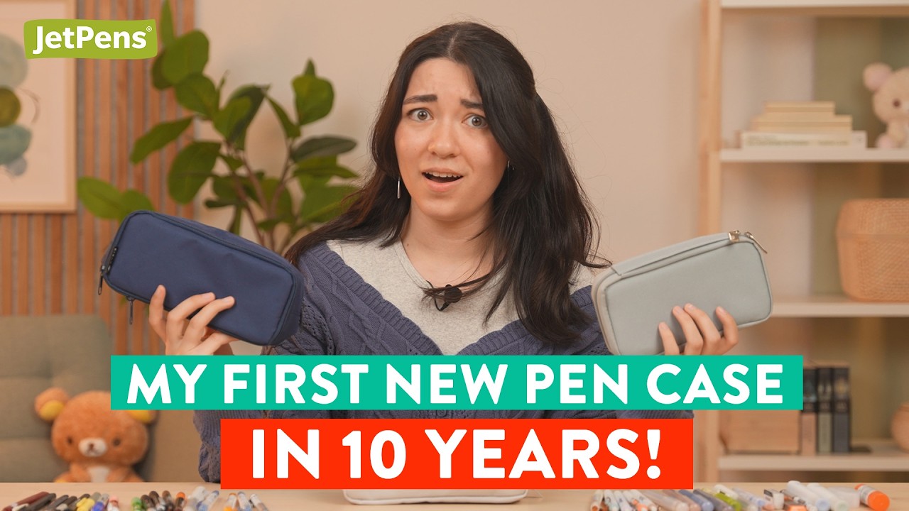 What's In My 10 YEAR OLD  Pen Case!? 😱 ✍️