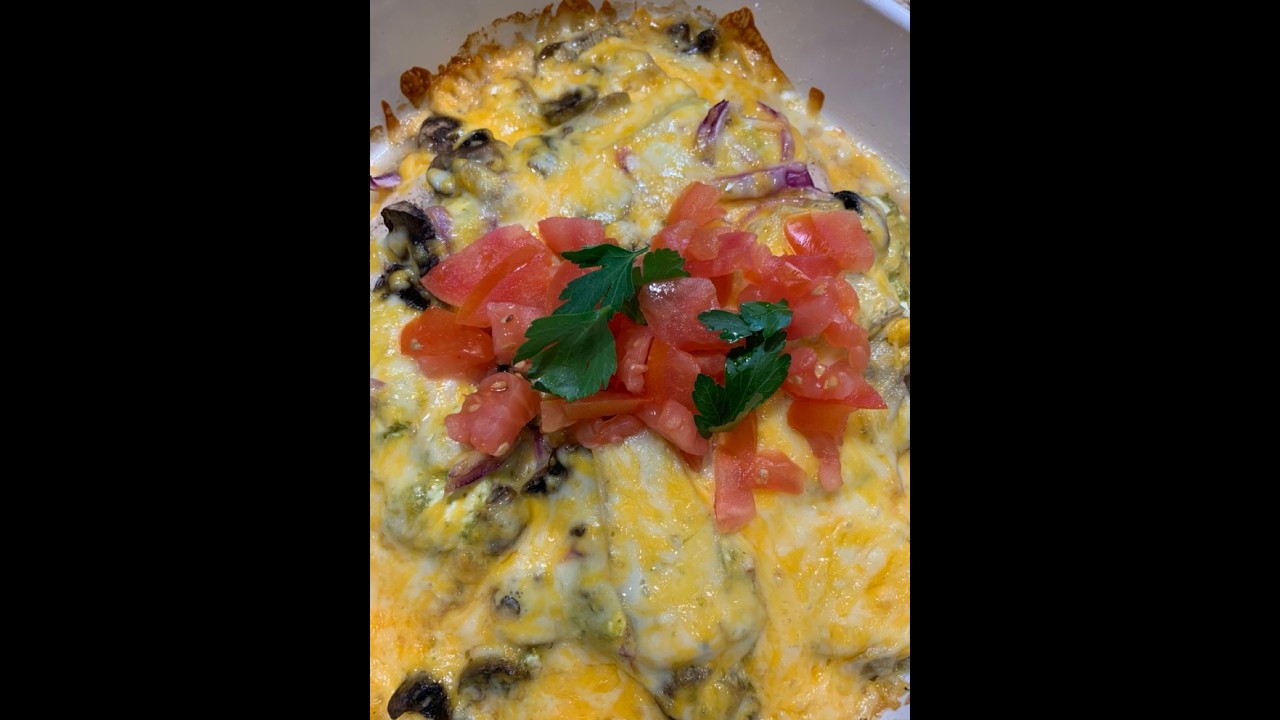 🪴 Creamy Basil Pesto Chicken Bake 🪴