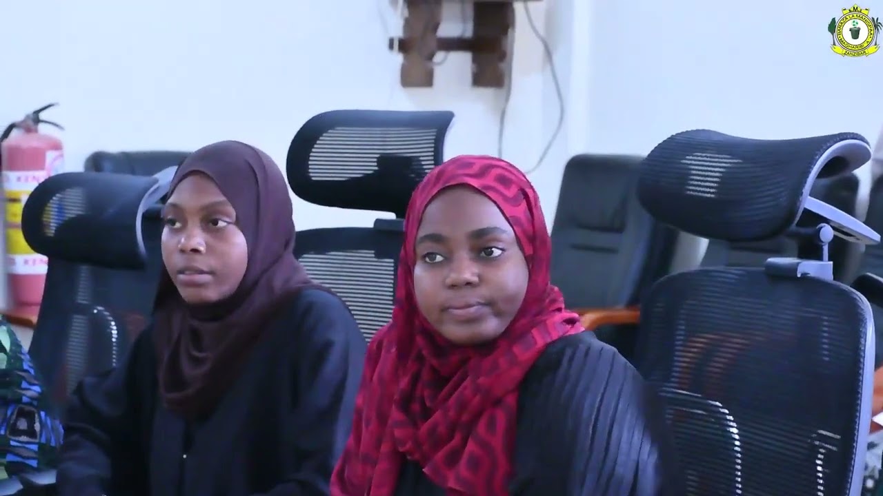 BARAZA LA VIJANA WILAYA YA MAGHARIBI WAFIKA KATIKA BARAZA LA MANISPAA KWA AJILI YA KIJITAMBULISHA