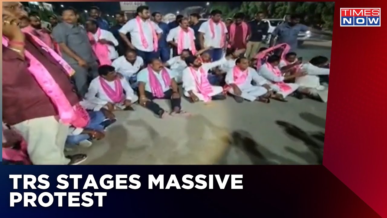 After Claiming 'Poaching Attempt' By BJP, TRS Stages Protest On The National Highway Near Munugodu