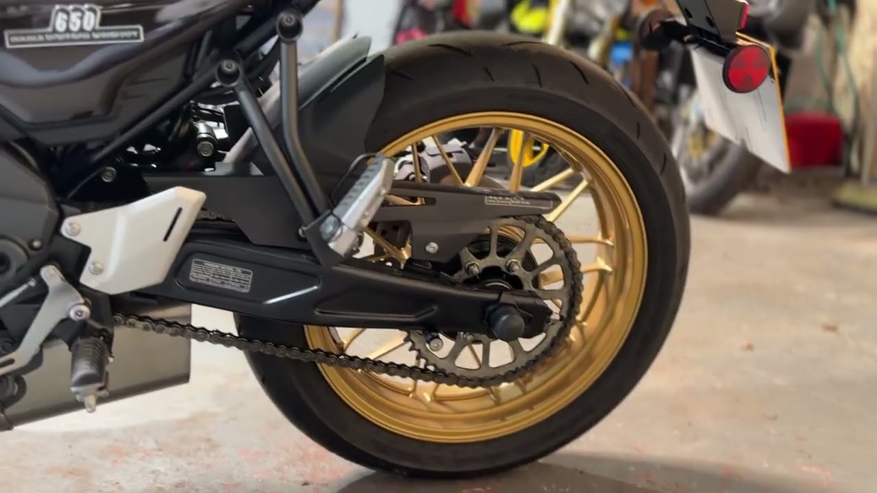 Kawasaki Z650 anniversary walk around and sound 