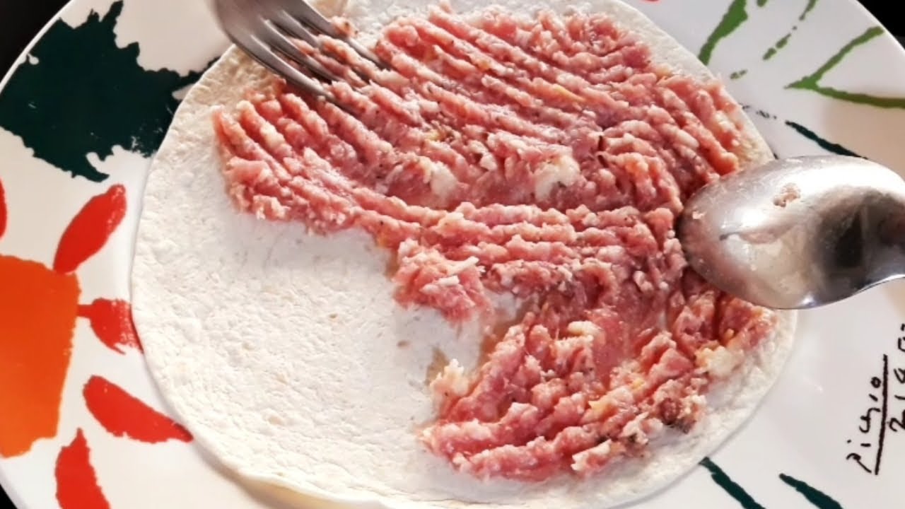 Extendí la CARNE por la TORTILLA el Resultado Fue INCREÍBLE FÁCIL y BARATA Con una salsa  deliciosa