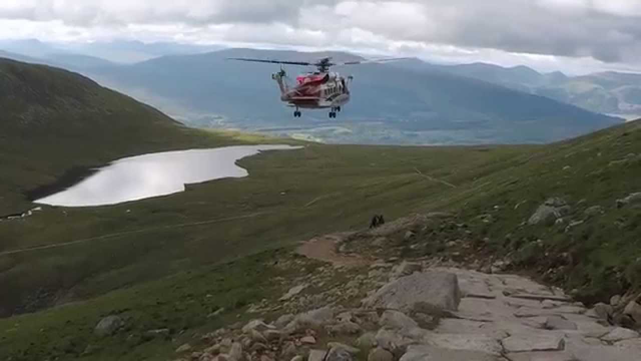 Mountain helicopter rescue  action in Scotland, Ben Nevis