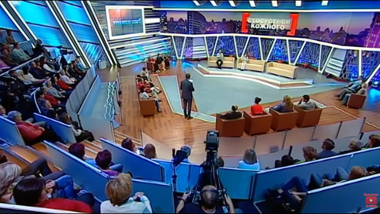 ВТІКЛА ДО КОХАНЦЯ І РОЗСВАРИЛА ВСІМ ДІТЕЙ | НАЙКРАЩІ ВИПУСКИ #стосуєтьсякожного ПОСПІЛЬ | #данілевич