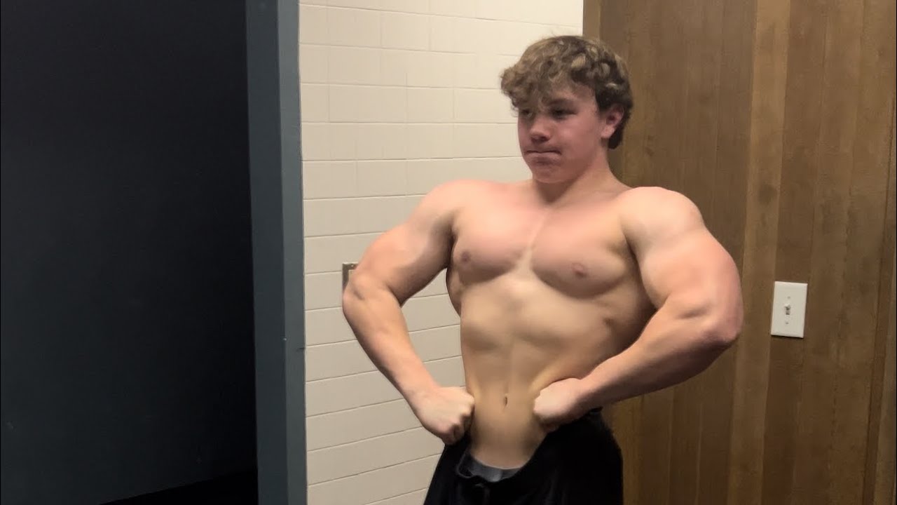 Full bench day (440 lb for 4 attempt) @ 16