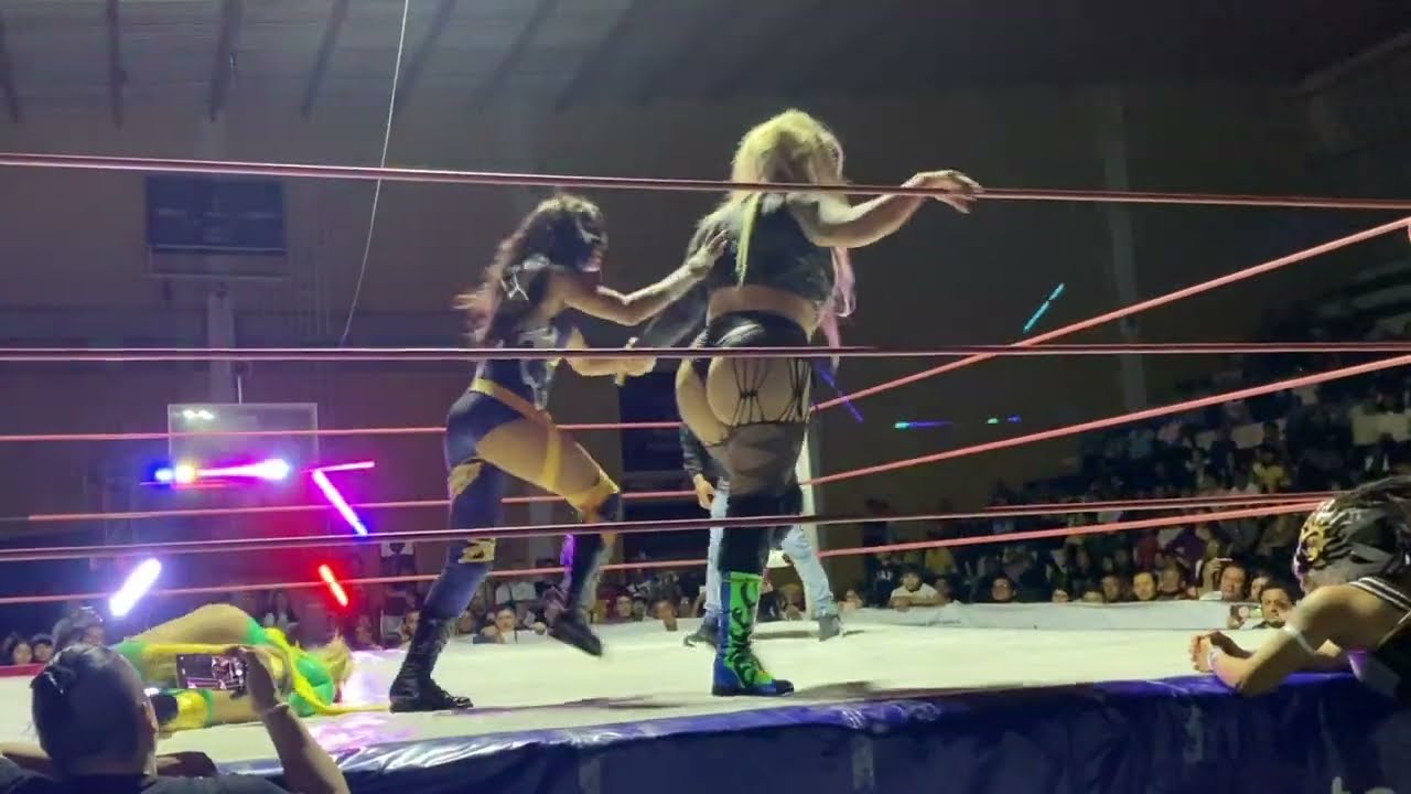ULLO 5o Aniversario: S&aacute;dika, Satania y Samira Vs Bengale, Candela y Princesa Azul