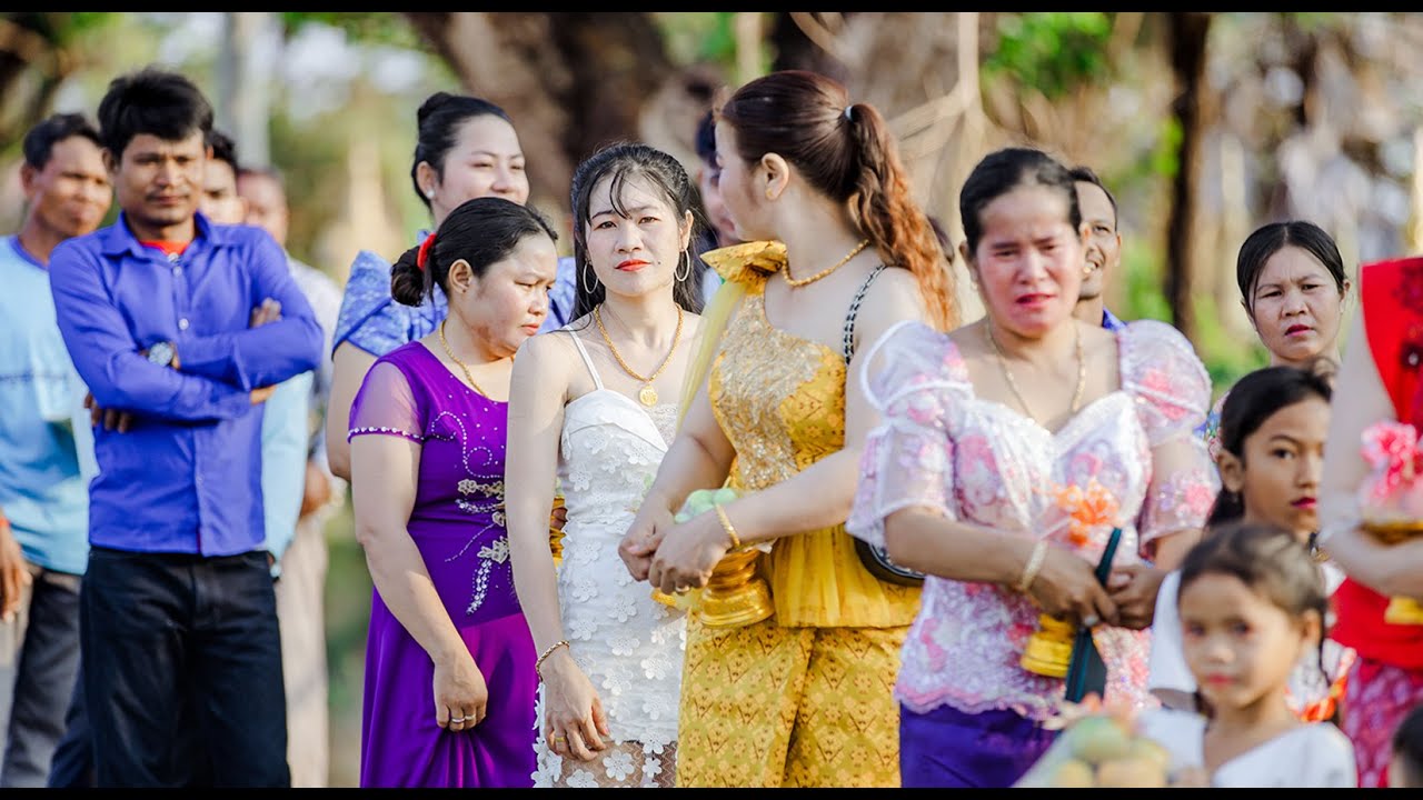 ពេលស្ដាប់បទនិងអារម្មណ៍ស្រស់ថ្លារ_[ភ្លេងកំដររោងការ]