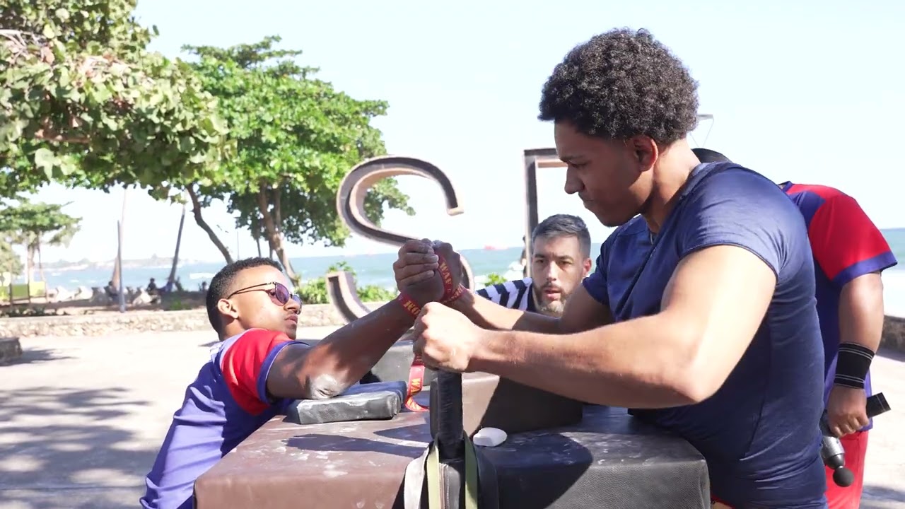 Norbert vs Gadiel Right handed Supermatch