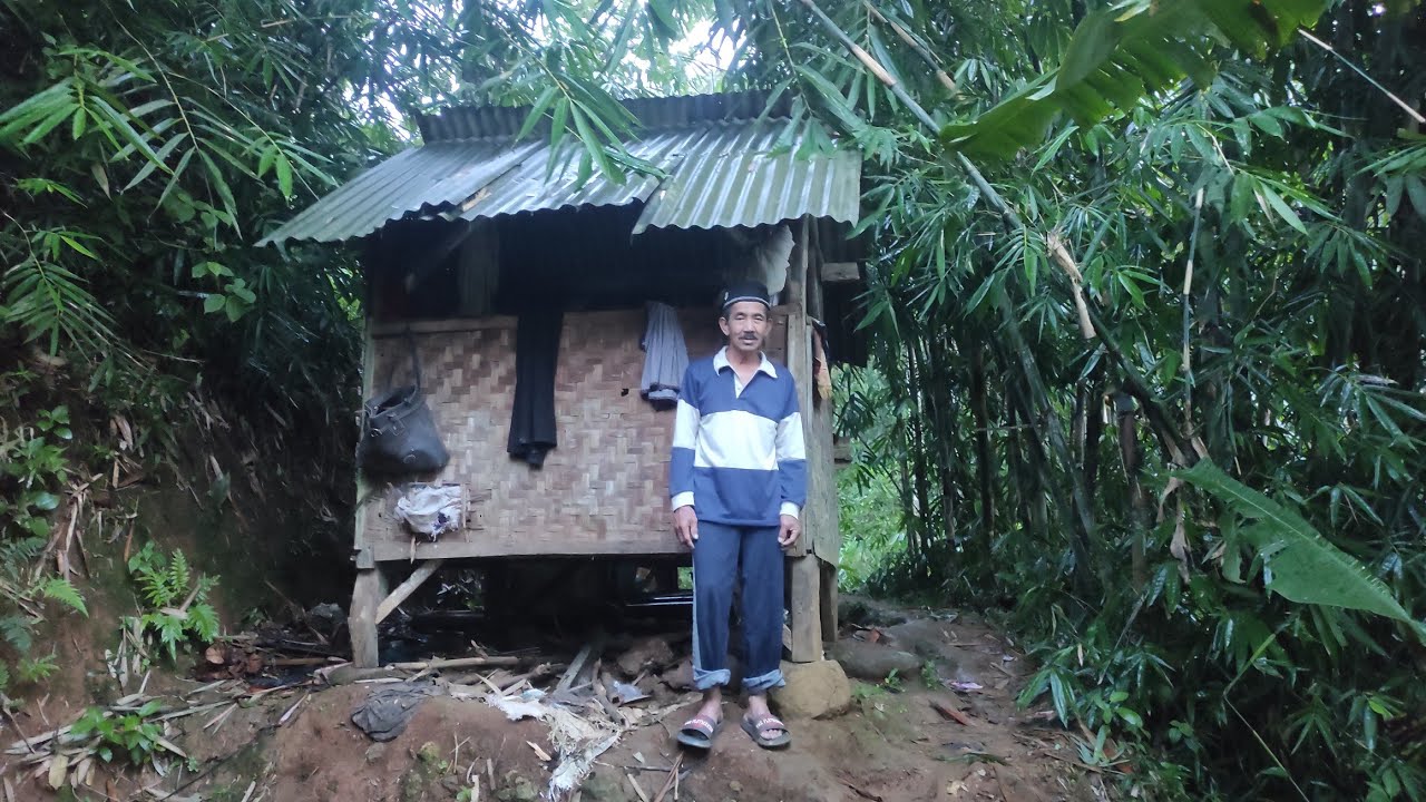 PEMBERANI..SEUMUR HIDUP TINGGAL DI HUTAN BERTAHUN-TAHUN TANPA PENERANGAN
