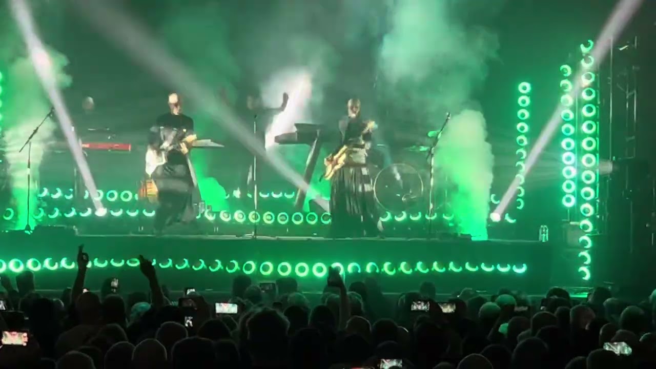 Gary Numan - Down in the Park (live) - O2 Glasgow - 11-11-25