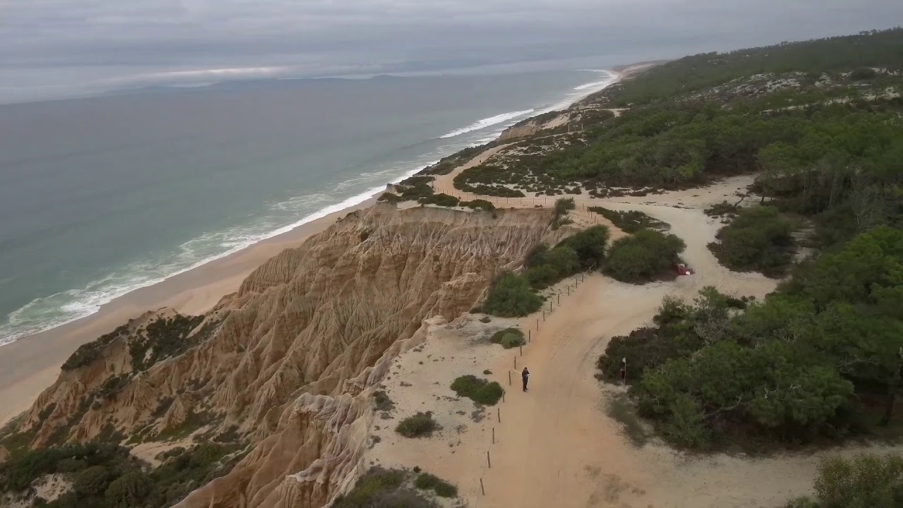 Mi Drone 4k - Flying over Camping Galé