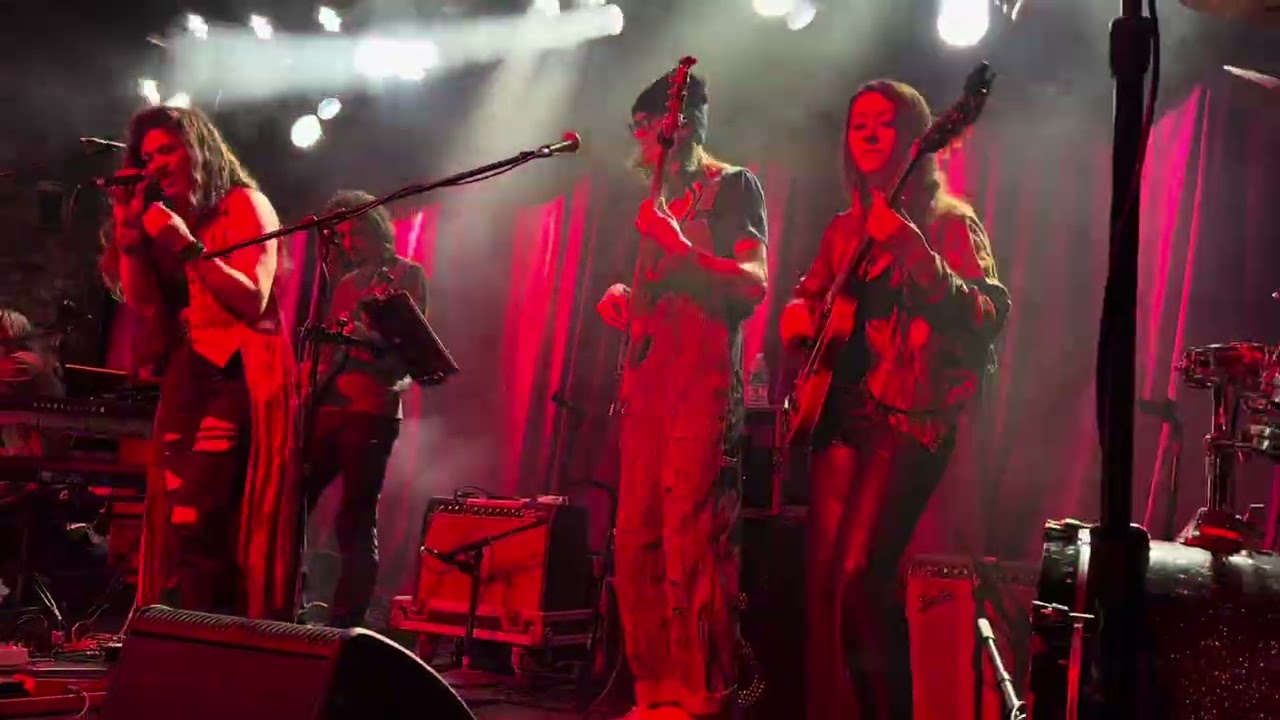 Cotter's Jingle Jamboree ft. Mike Goodman, Brian Murray, Jeremy Kaplan. Whipping Post
