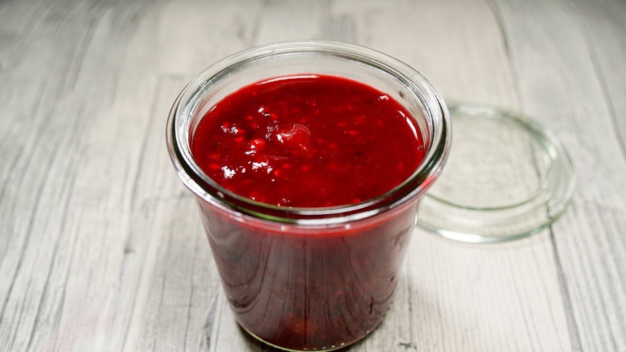 Rote Grütze selber machen - Rezept und Anleitung - Natürlich Lecker