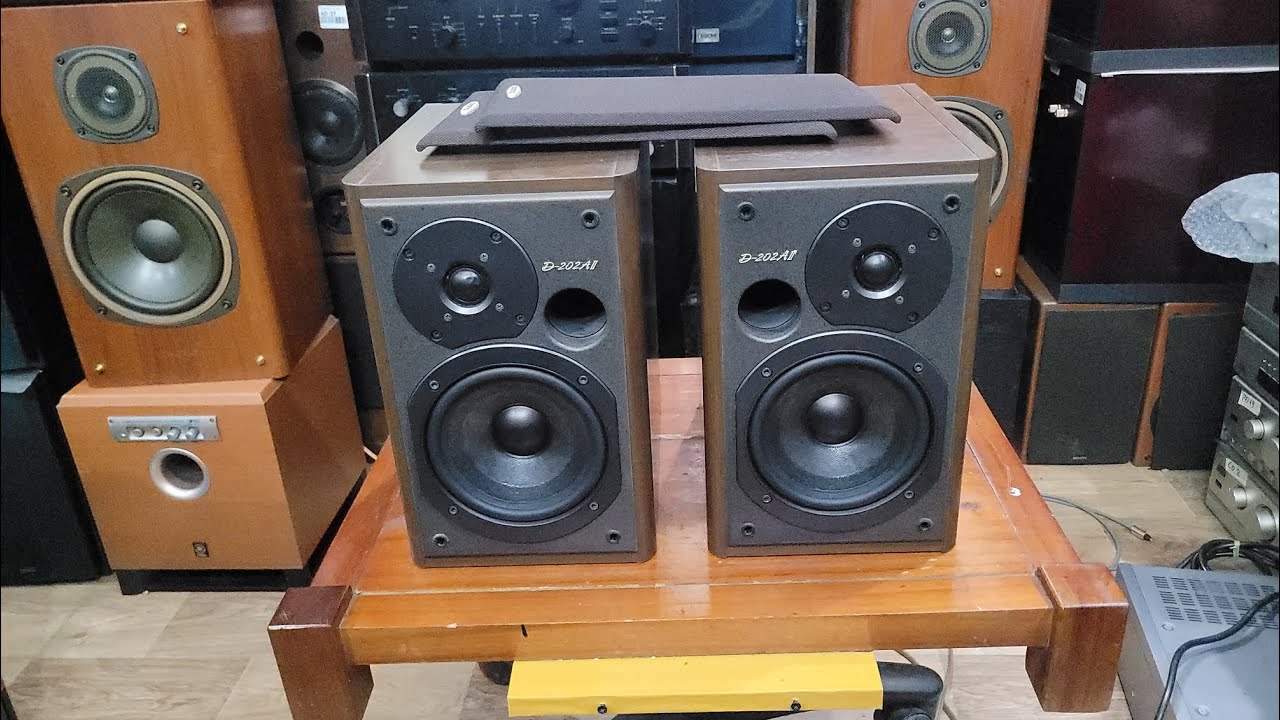 Đẹp như hoa hậu không mua hơi phí. Loa onkyo d 202a ii giá 3.2tr lh 0868943944 & 0913286813