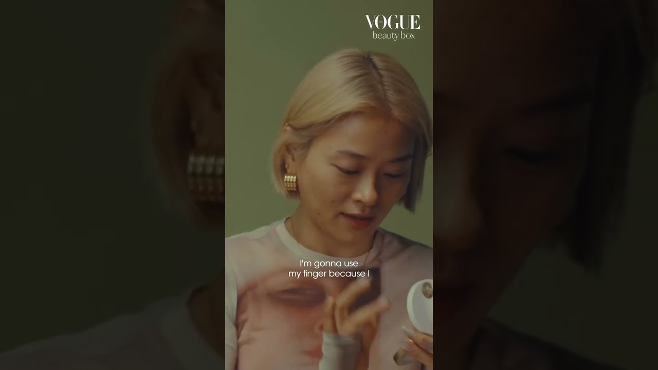 Asu Lkr and Yachika Sharma take on the Vogue Beauty Box challenge