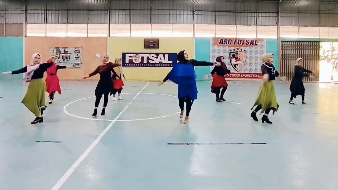 Line dance darah taraso baku. Coreo Vera Nova Linda (ina). Demo LDH DHARMASRAYA