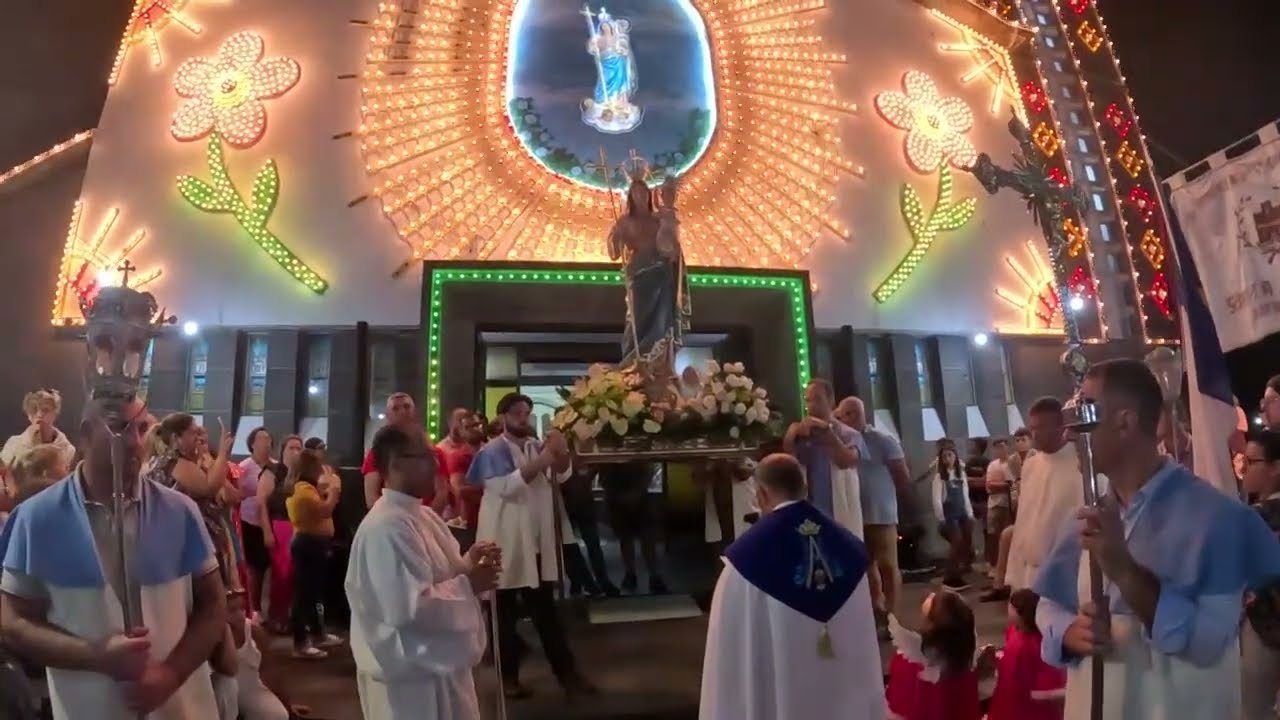 Saída da Imagem de Nª Srª das Victorias Santa Bárbara da Ribeira Grande 29.08.2023