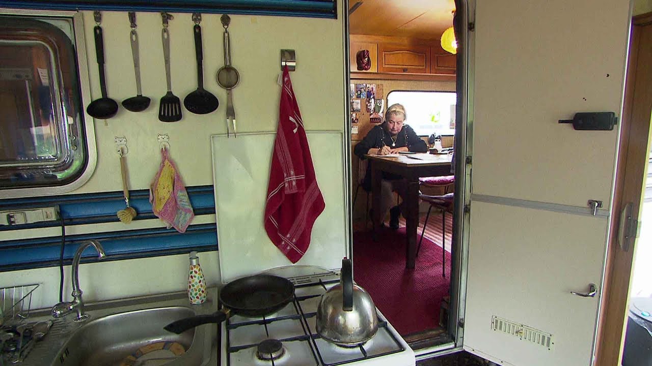 Dauercamper in Leutesdorf verlieren ihr Zuhause | SWR | Landesschau Rheinland-Pfalz
