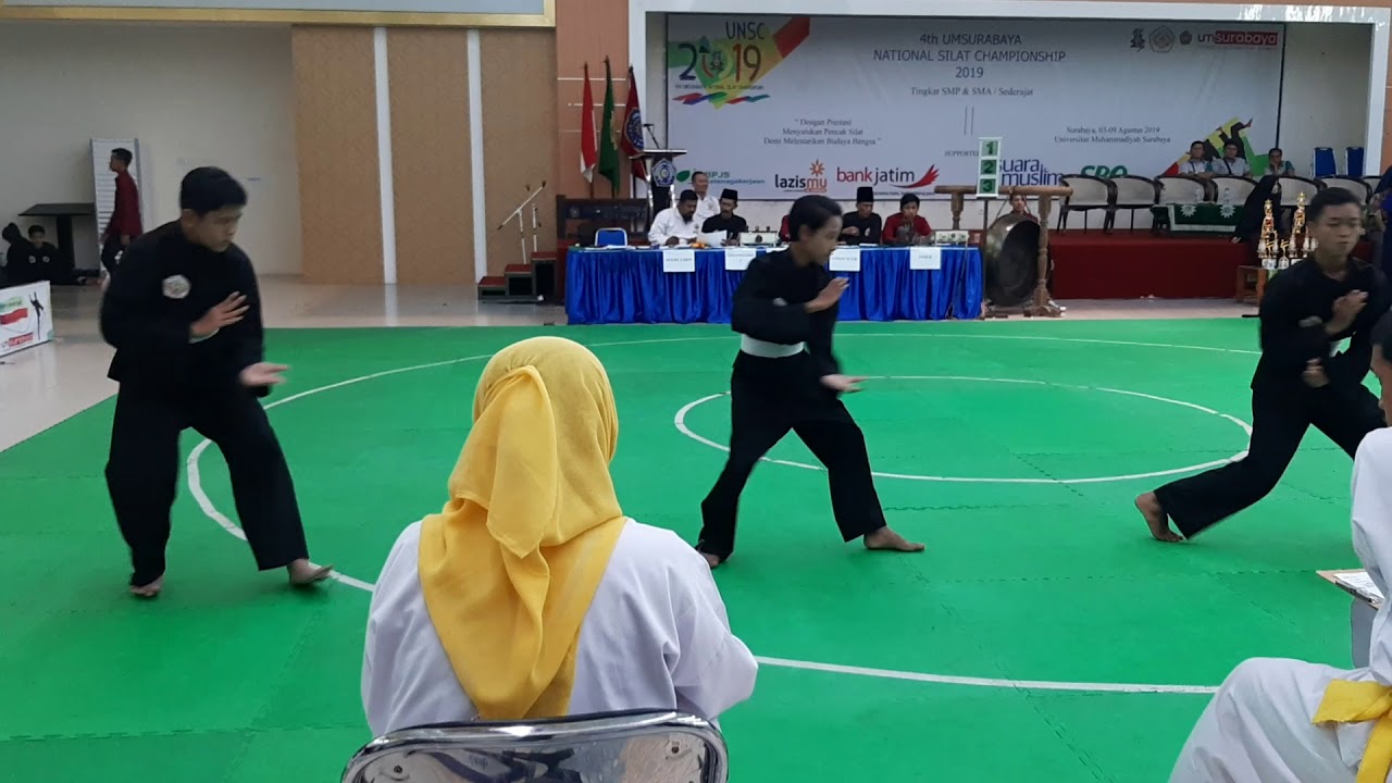 Beregu PSN Perisai Putih ranting SMP Negeri 41 surabaya