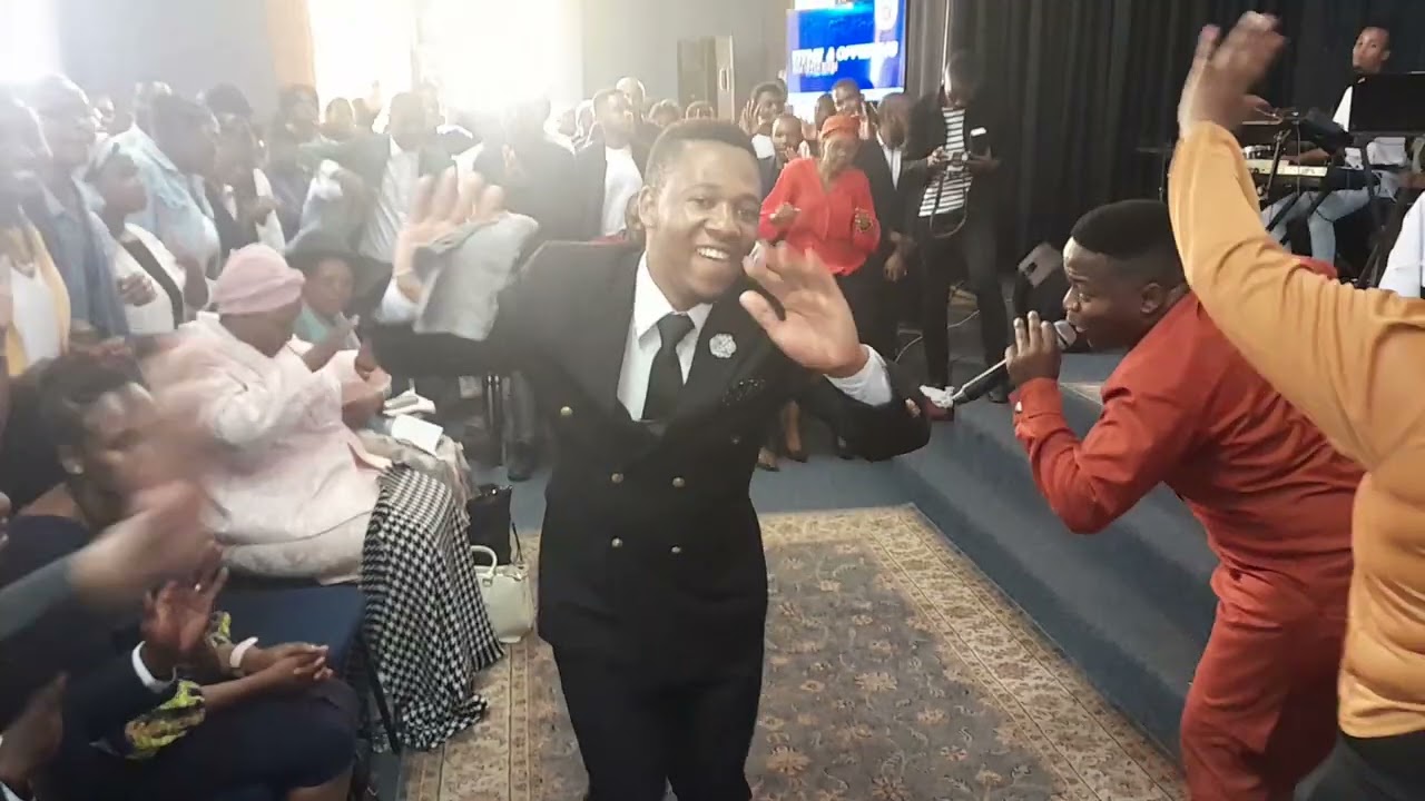 AFM upper room - amanxeba esandleni | prayer revival 2022 | Sunday service