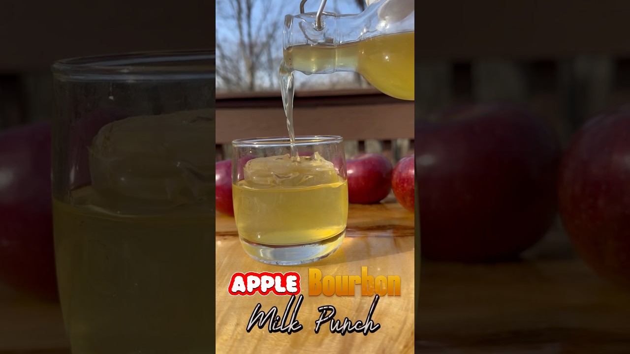 Apple Bourbon Milk Punch Recipe 🥃🍎 #milkpunch #batchedcocktails #holidaycocktails #cocktailrecipe