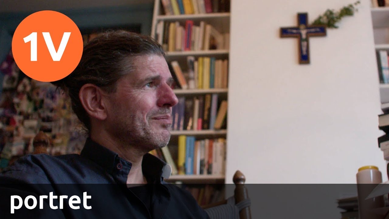 Ontslagen pastoor Pierre Valkering blijft na coming-out strijden voor homo-acceptatie in de kerk