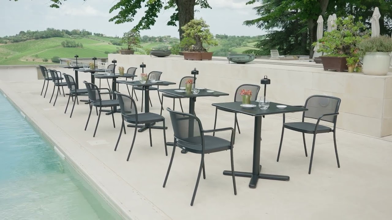 EMU - Caf&eacute; 2025