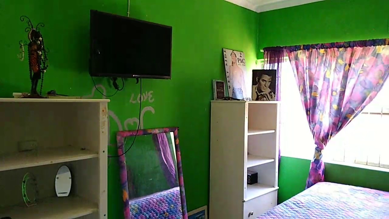 4 Bedroom Property for sale in Perm Gardens, Eersteriver.