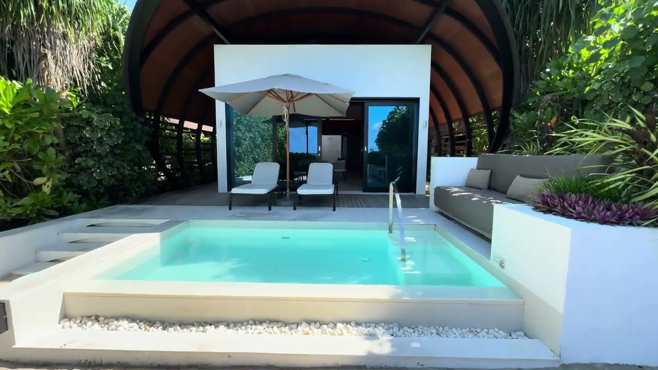 Family Deluxe Beach Villa Pool Room Tour @ The Westin Maldives Miriandhoo