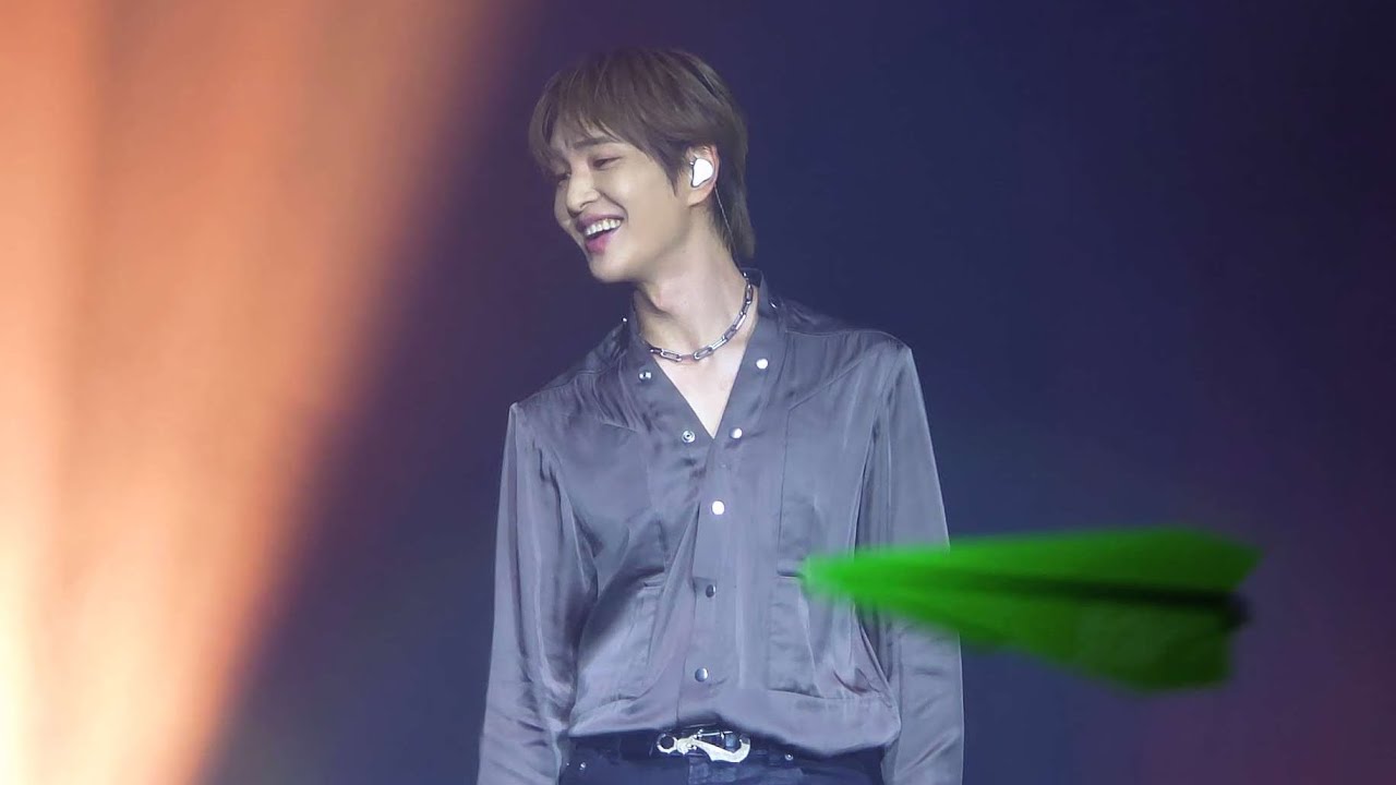 250816 온유(ONEW) - Far away 직캠 / 2025 [ONEW THE LIVE : PERCENT (%)] IN HONGKONG