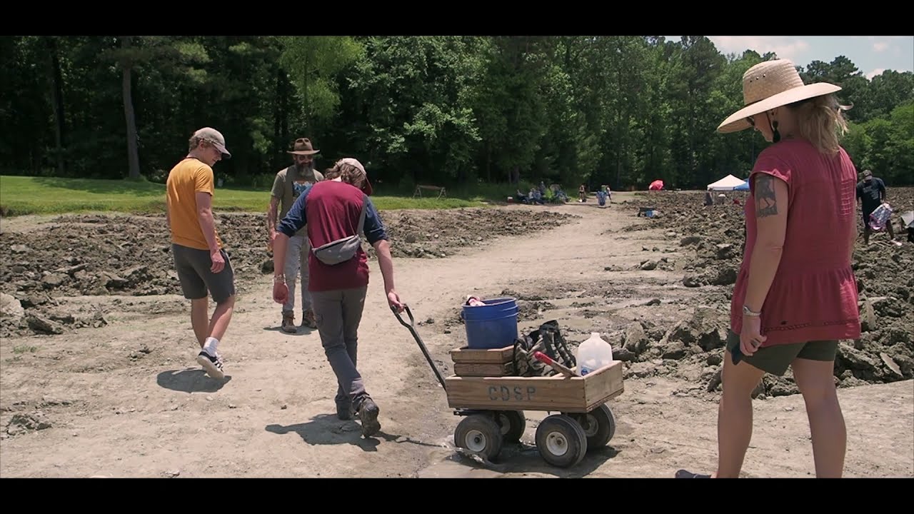 Diamond Roads - Digging for Diamonds in the Diamond Lakes Region of Arkansas
