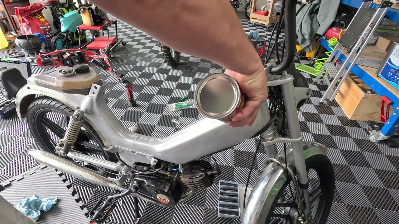 1984 Tomos Silver Bullet Moped Restoration Part 4