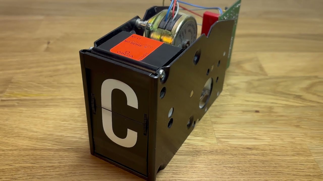 Taking a Vintage OMEGA Split Flap Module for a Spin