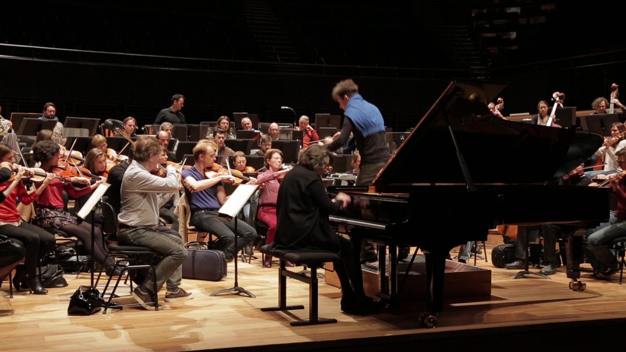 Beethoven - Concerto pour piano n° 5 - Elisabeth Leonskaja / Cornelius Meister (répétition)