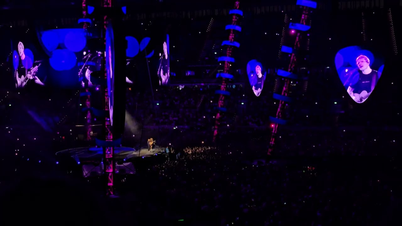 I Was Made For Loving You - Ed Sheeran ft. Tori Kelly - Merkur Spiel Arena Düsseldorf- 06.09.2025 