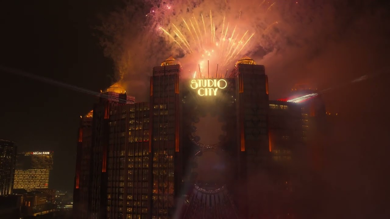 Full Recap of Studio City’s 10th Anniversary Fireworks Show