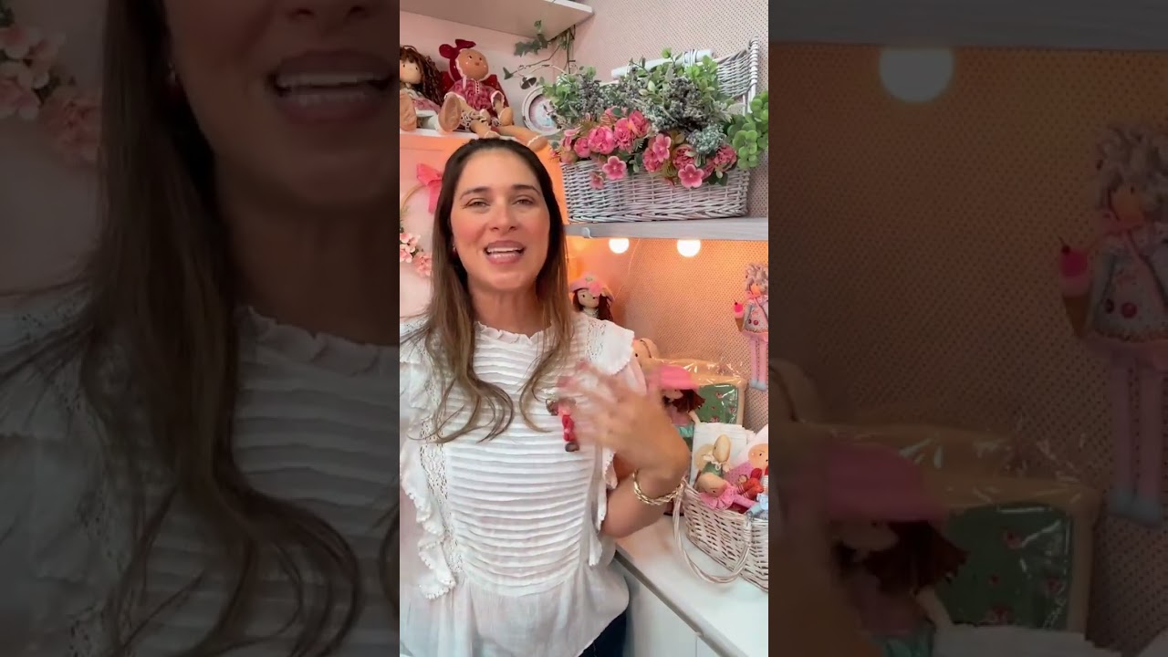 Vitrine 🍓🍒 É tempo de colher doçuras! 🍉✨