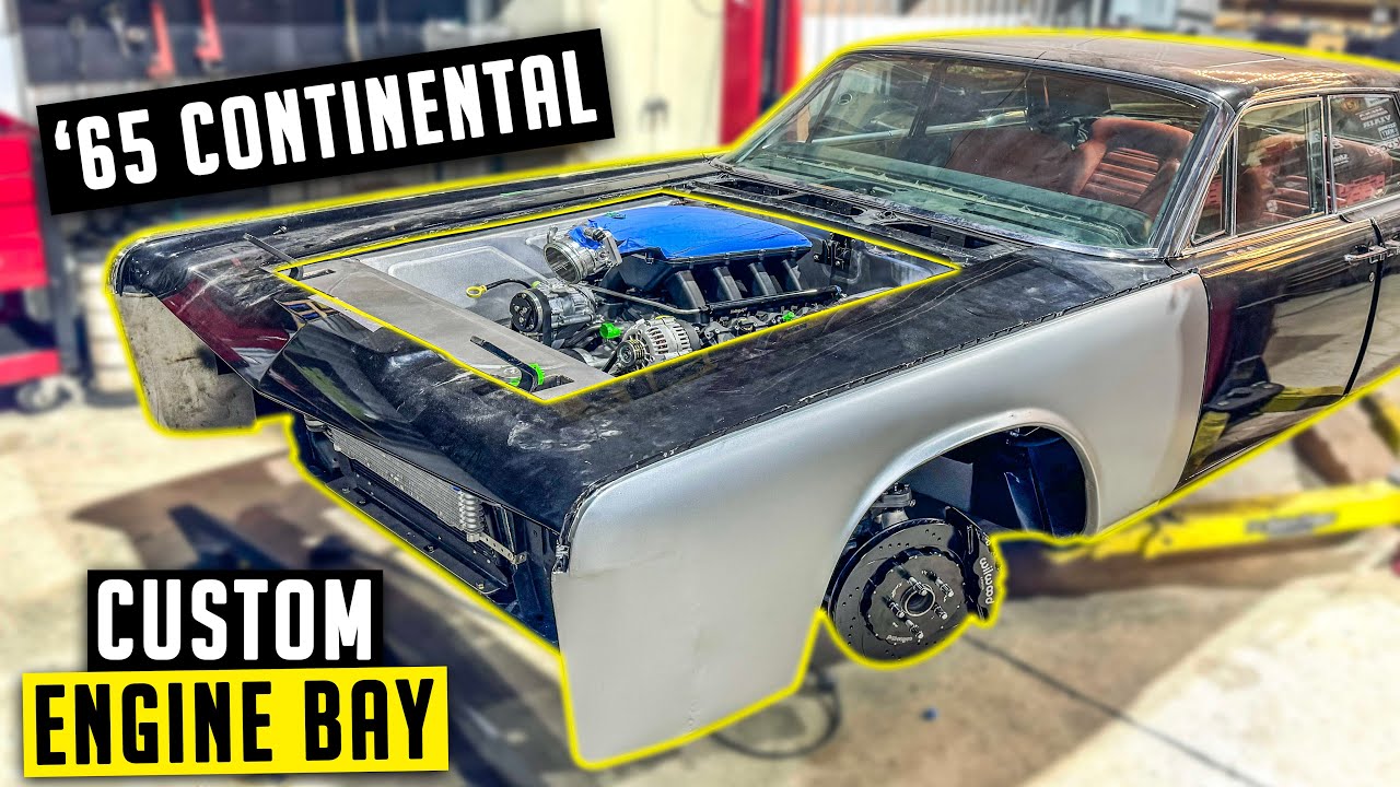 Годзилла заменил листовой металл моторного отсека Lincoln Continental — 7,3-литровый Lincoln, эпи...