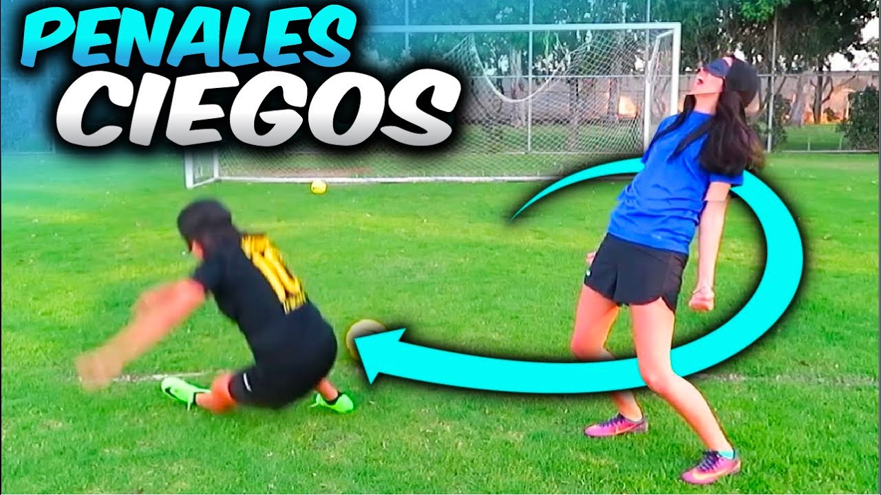 Reto: PENALES CIEGOS. Tanda de penales SIN VER. *Me caigo 4 veces | Dúo Dinámico