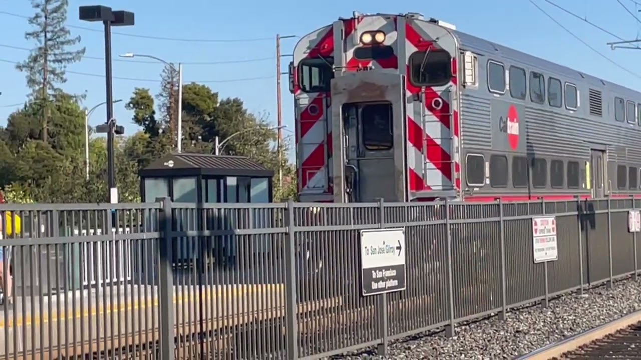 A Very Delayed Complete Caltrain Evening Rush Hour at California Avenue on October 6, 2023