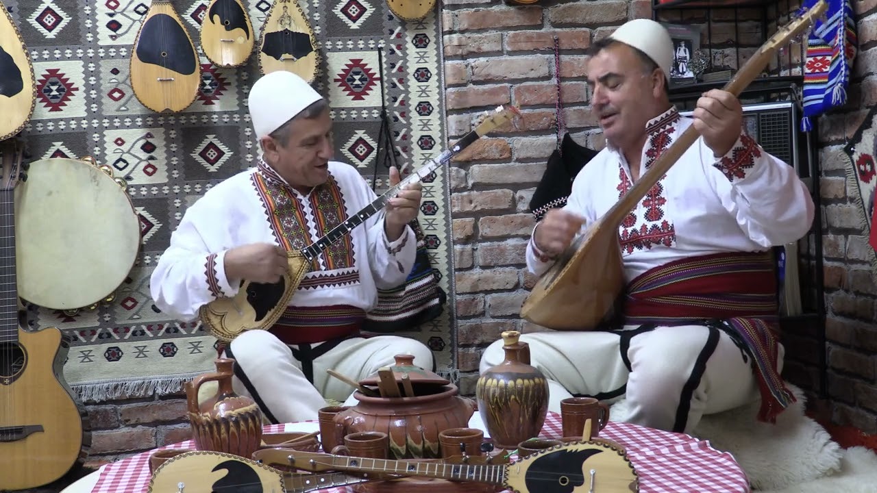 Isuf Rashiti & Mehmet Petrofci  Moj Serbi moj shtrig e Vjetër  tekstin Zeqir Lushaj 