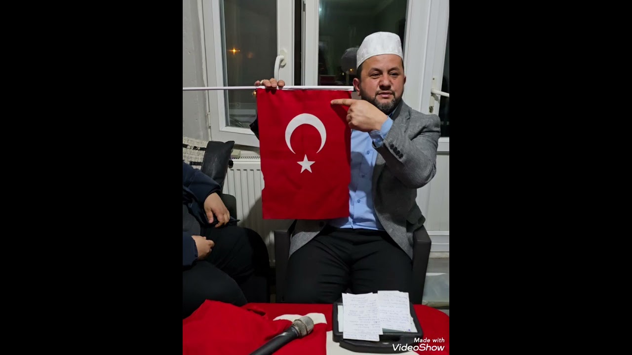 EZAN DİNMEŹ BAYRAK🇹🇷 İNMEZ