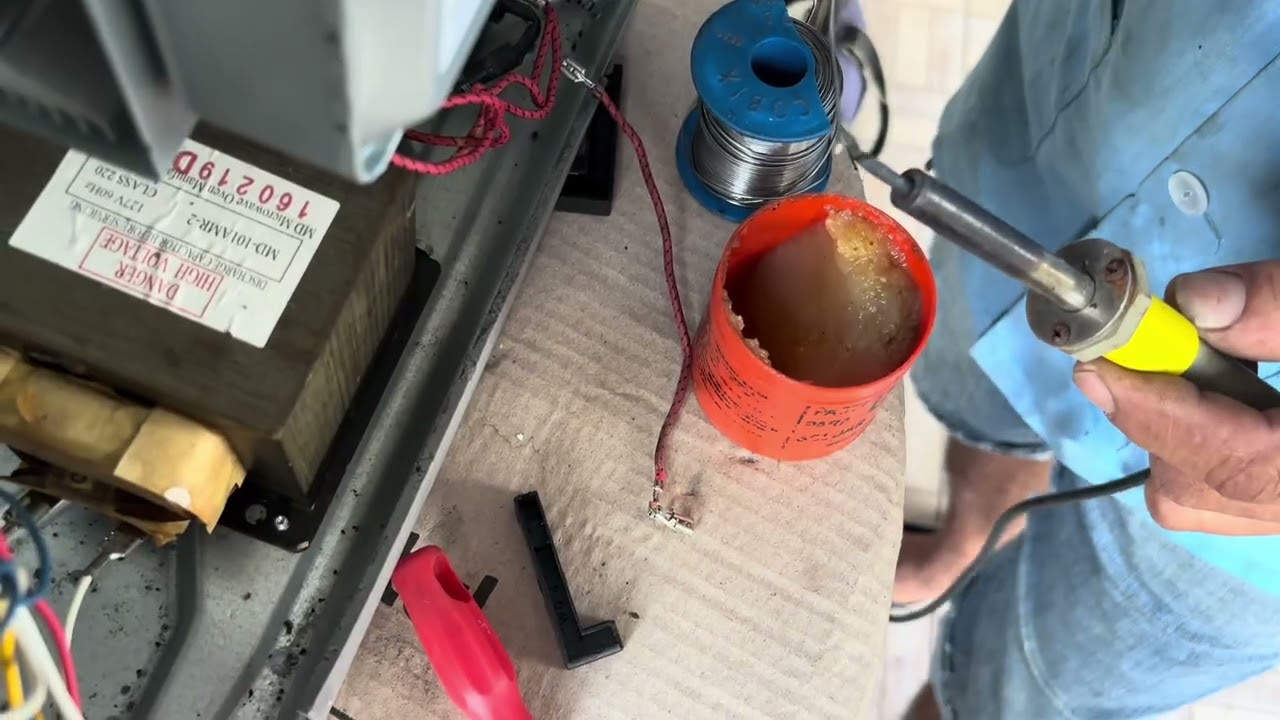 Fusível queimado Micro Ondas Electrolux Solução simples e fácil 