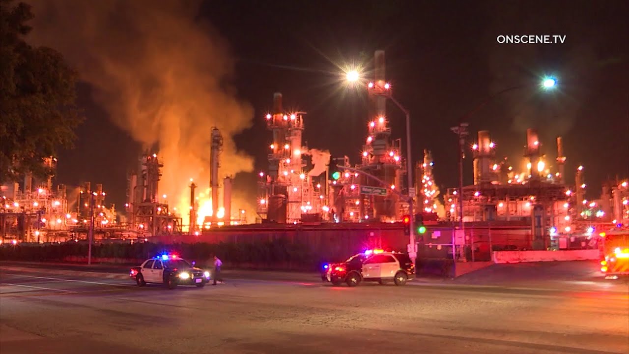 Explosive Fire Breaks Out At Marathon Petroleum Refinery In Carson